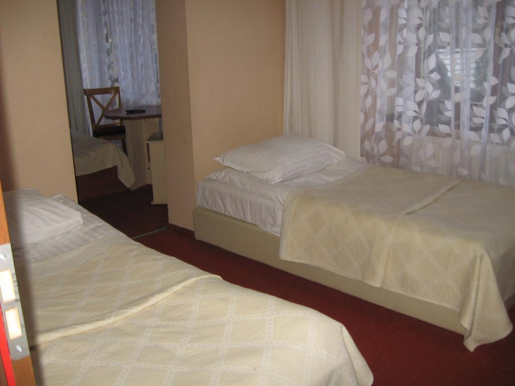 Hôtel Osrodek Morsko Plus Extérieur photo