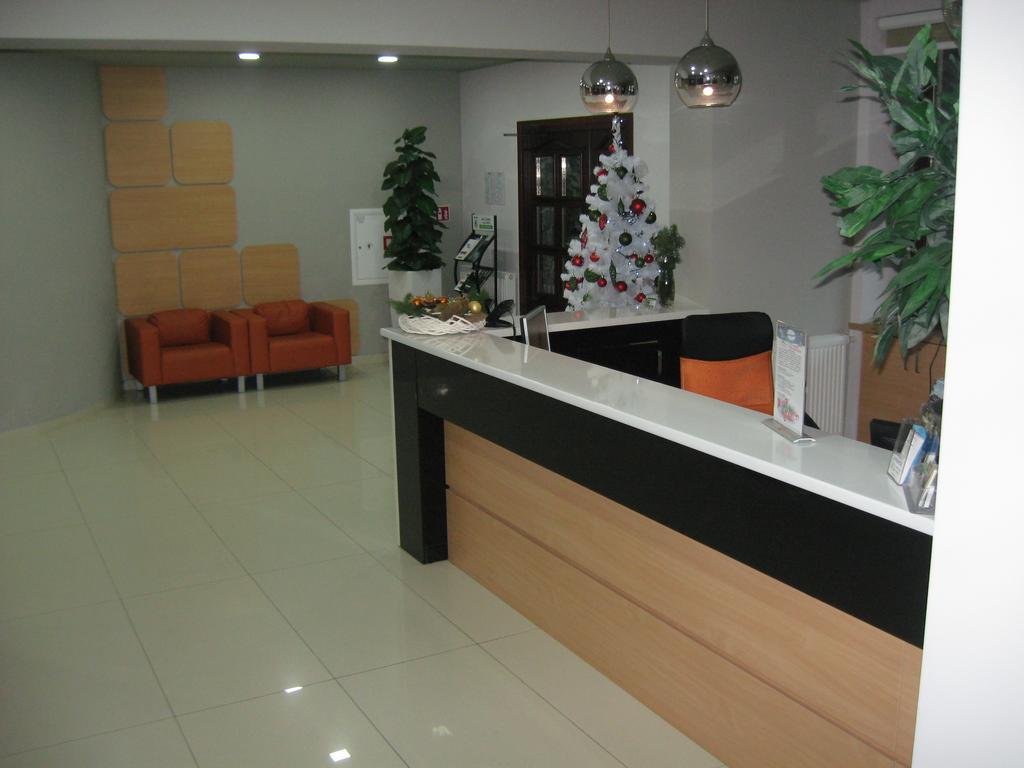 Hôtel Osrodek Morsko Plus Extérieur photo